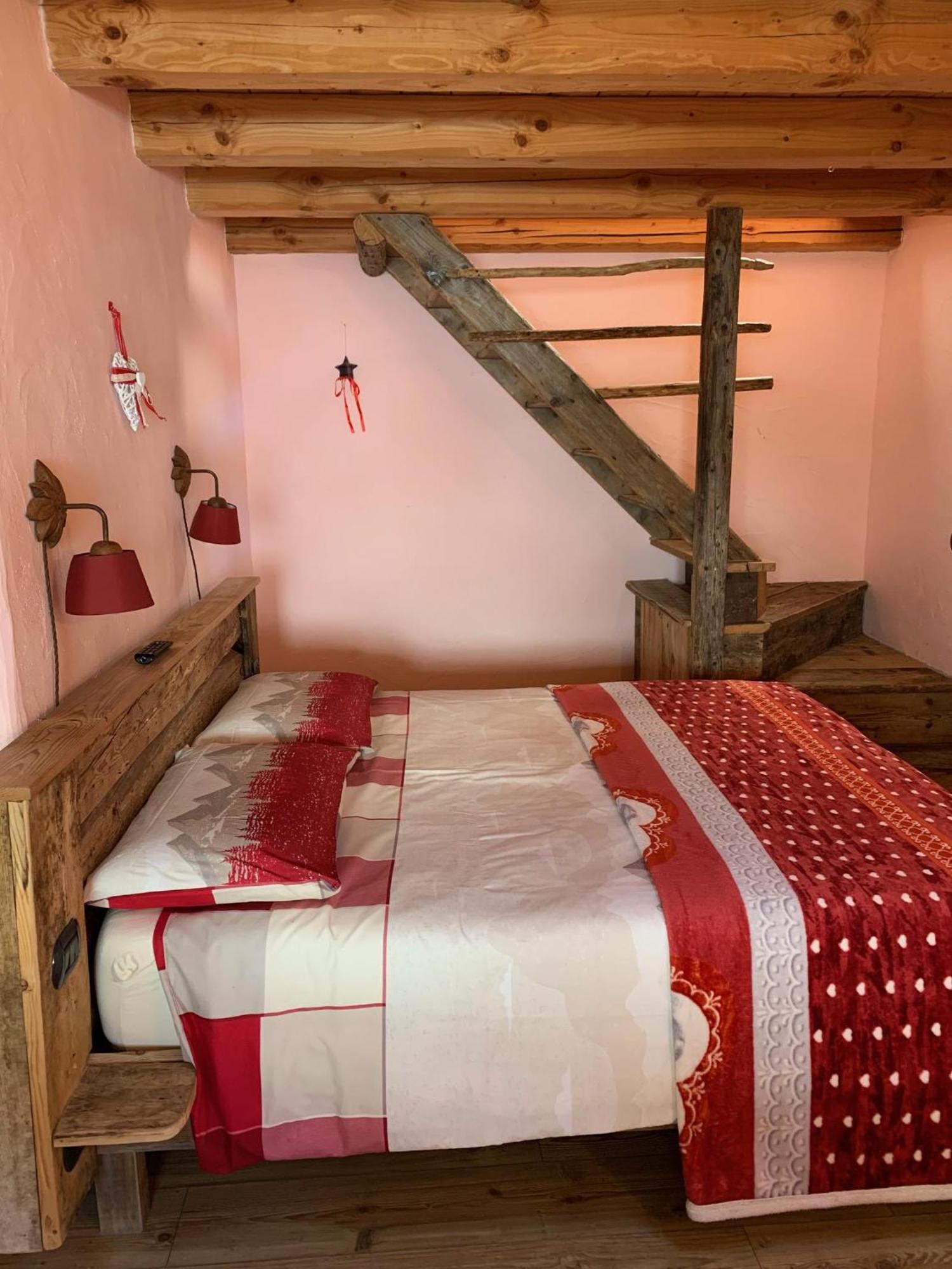 La Ferme Du Grand Paradis Cogne Quarto foto