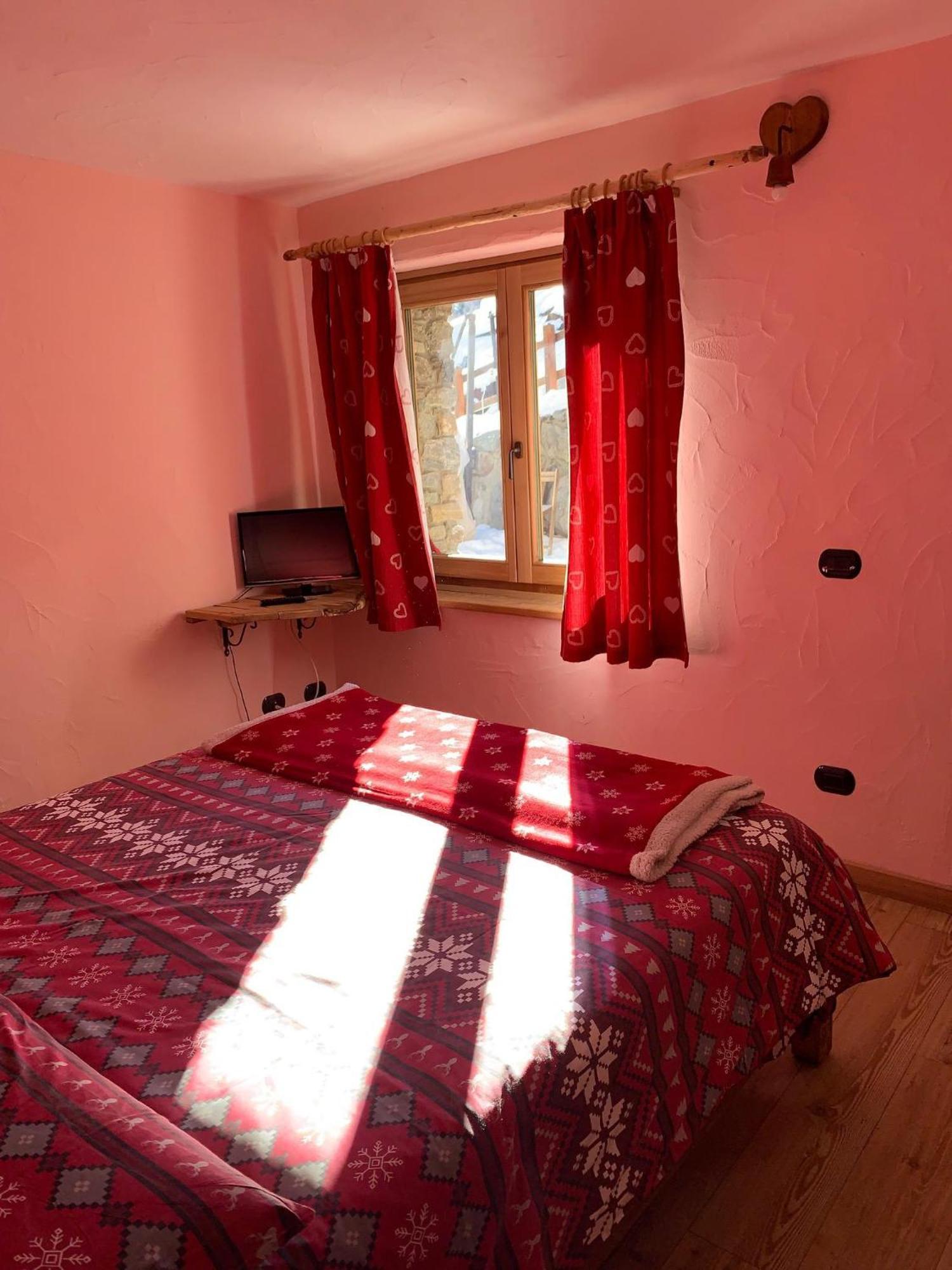 La Ferme Du Grand Paradis Cogne Quarto foto